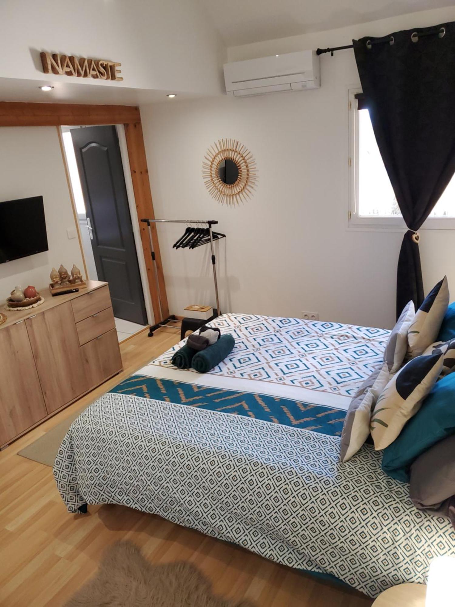 Le Namaste Charmante Maisonnette Climatisee De 45 M2 Brasles Exterior photo